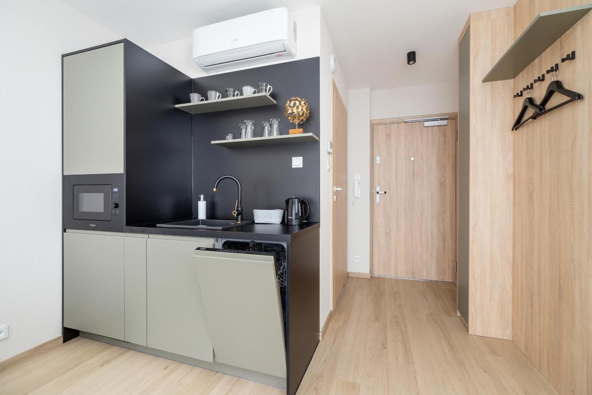 Modern Studios With Air Conditioning In Downtown Krakow By Noclegi Renters Eksteriør billede